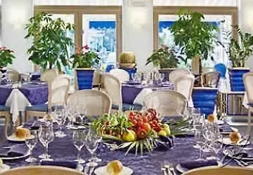 Hotel Aragona Palace & 4*