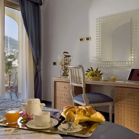 Hotel Aragona Palace &