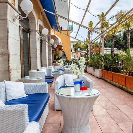 Aragona Palace & Hotel 4*