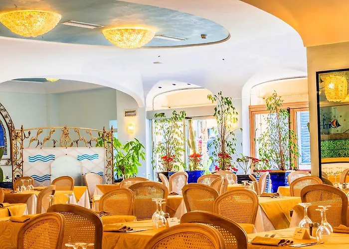 Aragona Palace &