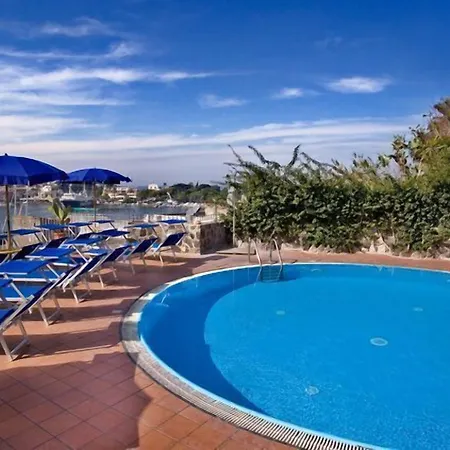 Ξενοδοχείο Aragona Palace &