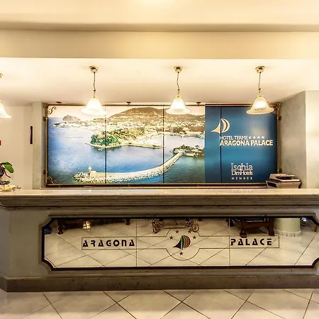 亚拉贡宫温泉酒店 4* 伊斯基亚