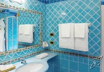 Ξενοδοχείο Aragona Palace & 4*