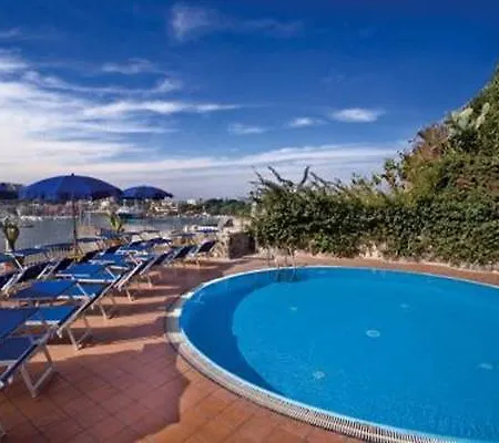 Hotel Aragona Palace & 4*